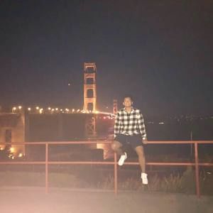 Meet your Posher, Navid